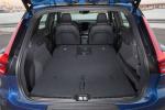 Volvo XC40 T5 R-Design 2017 года (WW)
